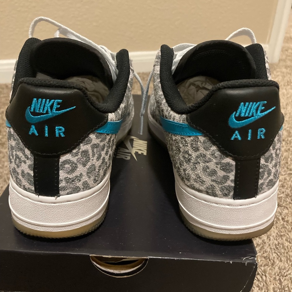 AF1 - Picture 4 of 4